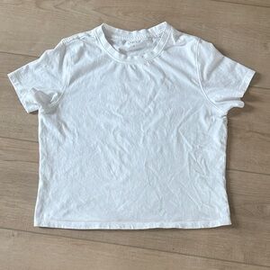 Quince 100% Organic Cotton White Crewneck Tee - Classic Basic